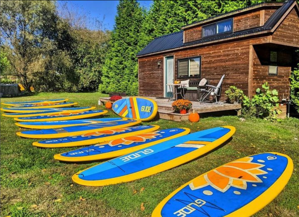 Hard or inflatable paddle board for beginners?