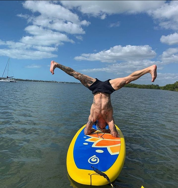 SUP Yoga and the Benefits of sup yoga.